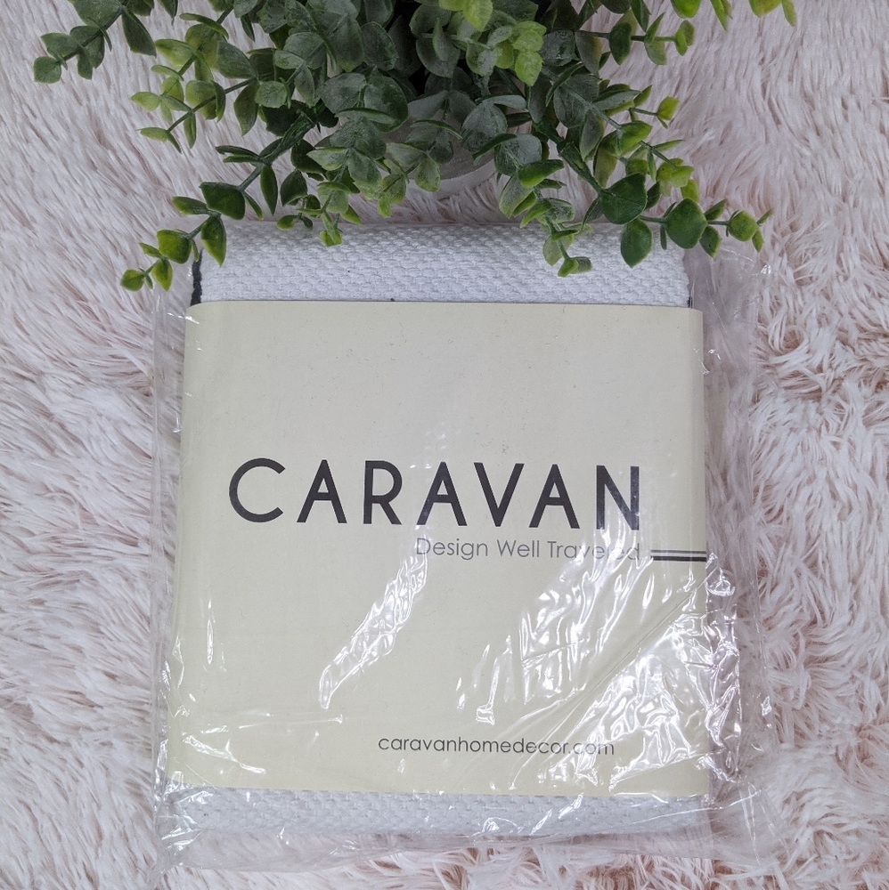 Caravan Diamond Woven Rug - Picture 2 of 3